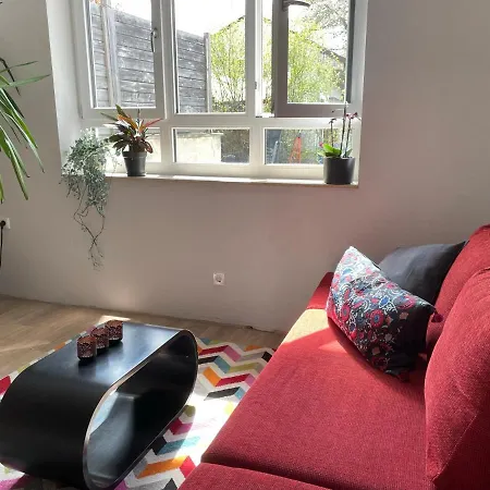 Apartment Am Weinberg - Stilvoll, Ruhig, Zum Wohlfuehlen *