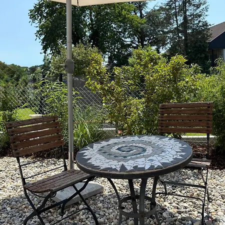 Lejlighed Am Weinberg - Stilvoll, Ruhig, Zum Wohlfuehlen